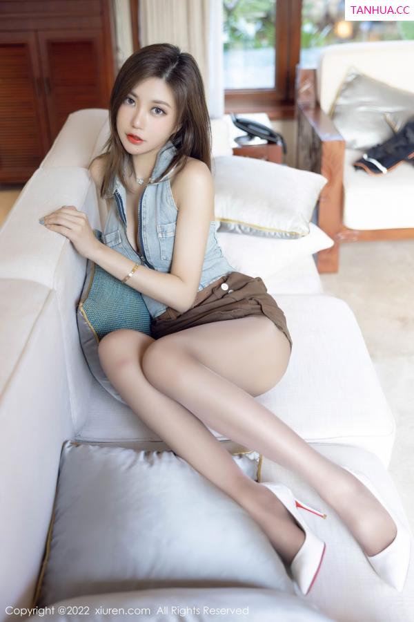 綺裡嘉 绮里嘉 [XiuRen]高清写真图 2022.03.04 No.4675 绮里嘉ula第17张图片